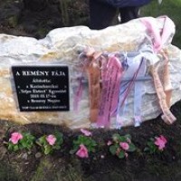 19 Rem%C3%A9nyfa%20el%C3%B6tt